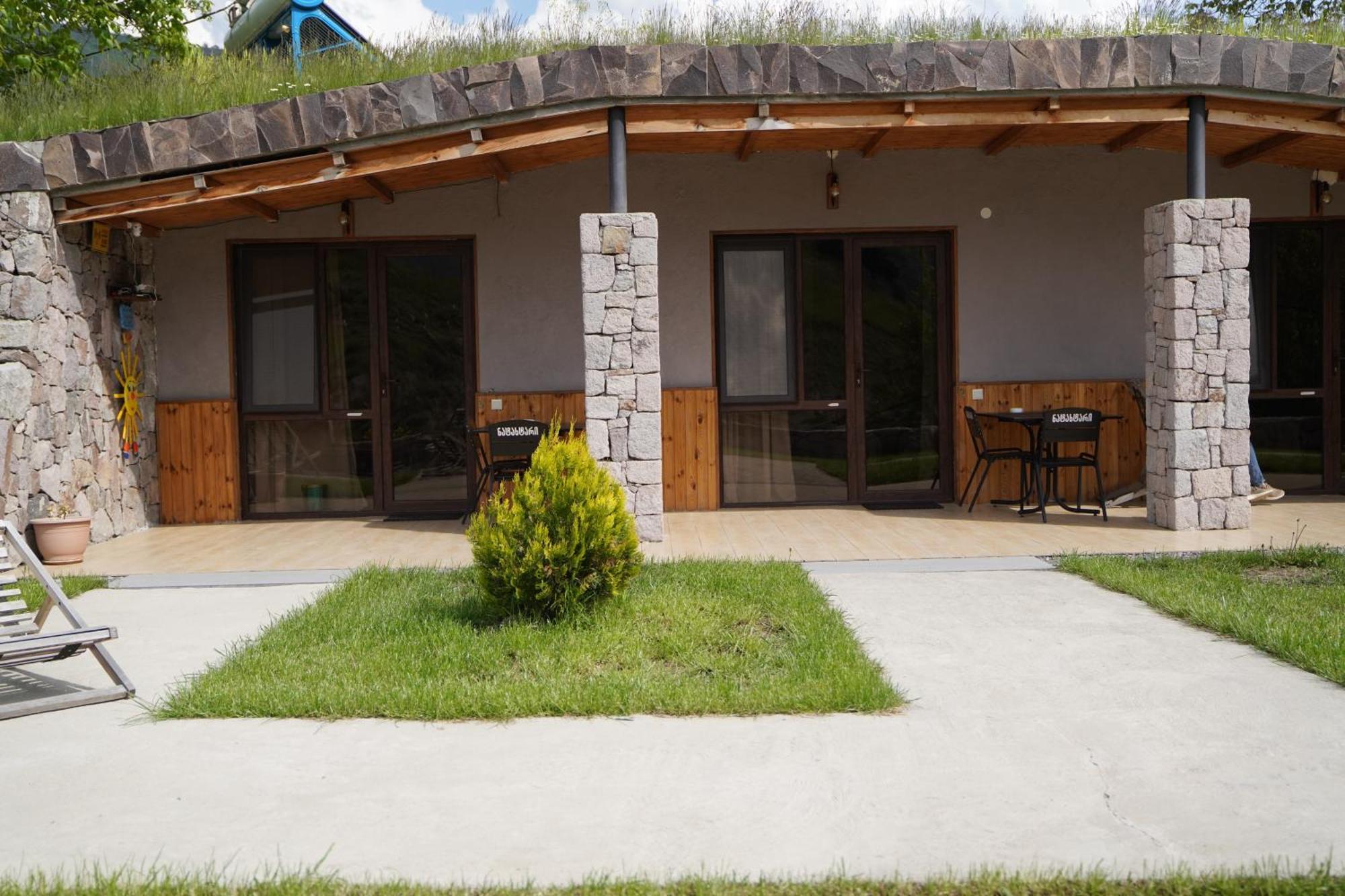 Hotel Hobbiton Near Vardzia Caves T'mogvi Exterior foto